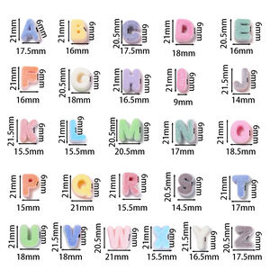Cuentas acrílicas para joyería con letras flocadas h5 Imagen5