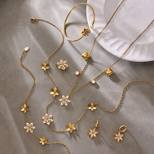 Set di gioielli da donna in acciaio inossidabile color oro con zirconi, impermeabili e anti-ossidazione h5 Immagine2