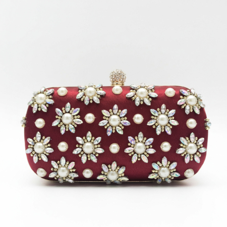 Avondtasje in romantische stijl met bloemen en kralen, stoffen clutch voor dames