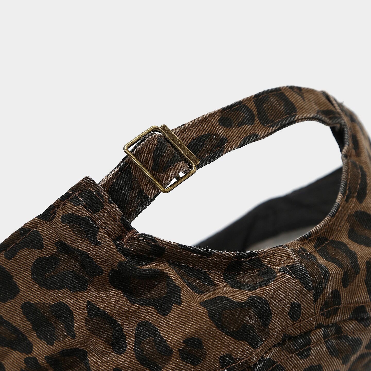 Casual Leopard Print Fabric Women's Baseball Cap h5 Picture5