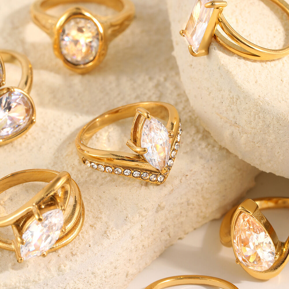 Simple Droplet Rectangle Zircon Stainless Steel Waterproof Gold Color Women's Gemstone Rings Picture4
