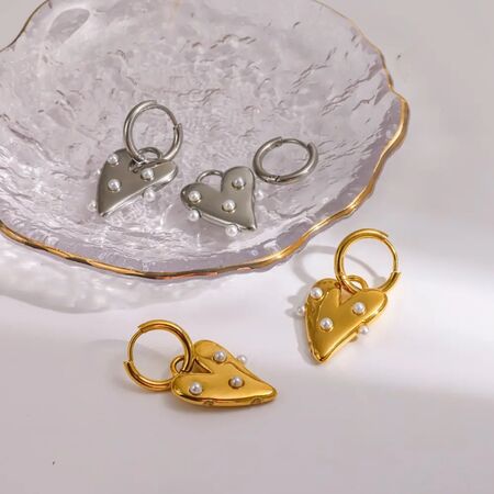 Klassische herzförmige Ohrhänger aus Edelstahl, wasserdicht, goldfarben, mit künstlicher Perle, für Damen