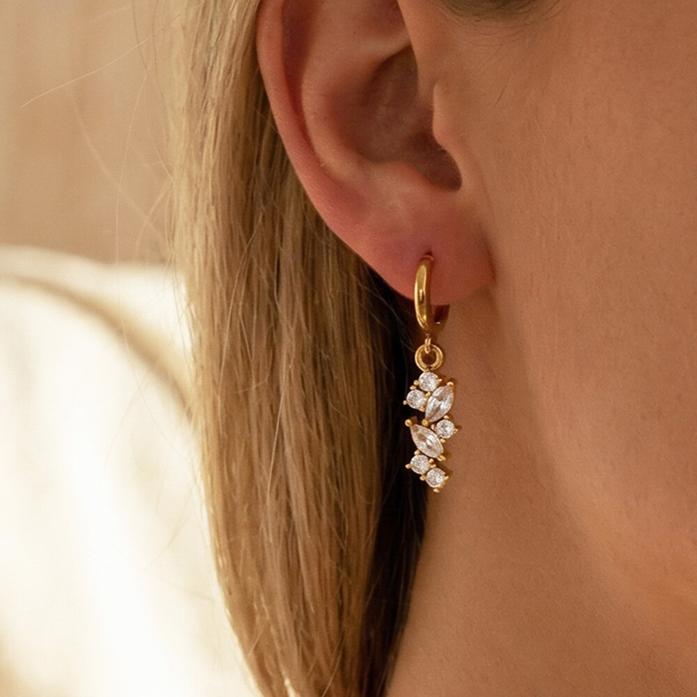 Boucles d'oreilles pendantes pour femmes, en acier inoxydable étanche, couleur or, avec zircon.