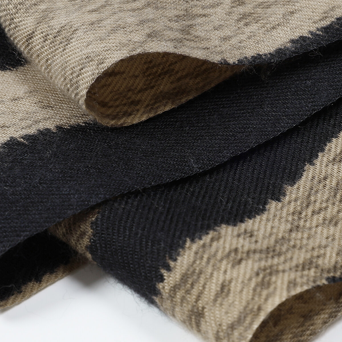 1 Piece Retro Zebra Stripes Winter Scarf Picture3