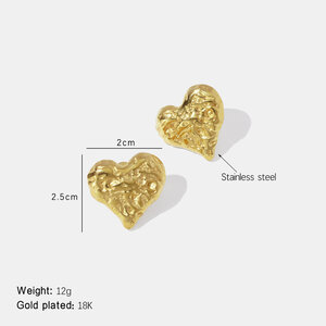 Retro Heart Hammer Pattern Stainless Steel Waterproof Gold Color Stud Earrings h5