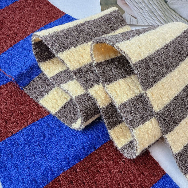 1 Piece Color-blocking Striped Knitted Scarf h5 Picture6