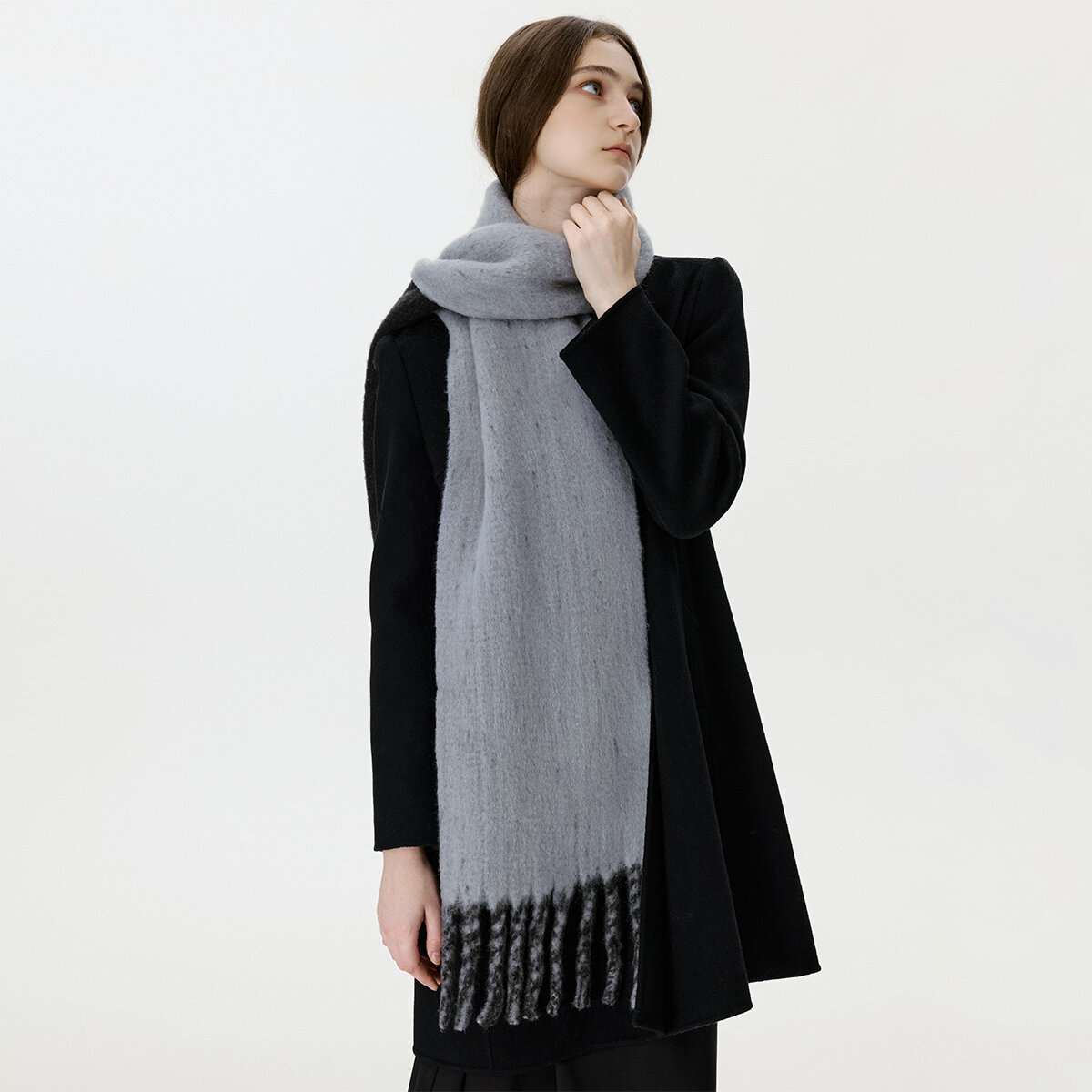 1 Piece Wool & Polyester Tassel Color-blocked Winter Scarf