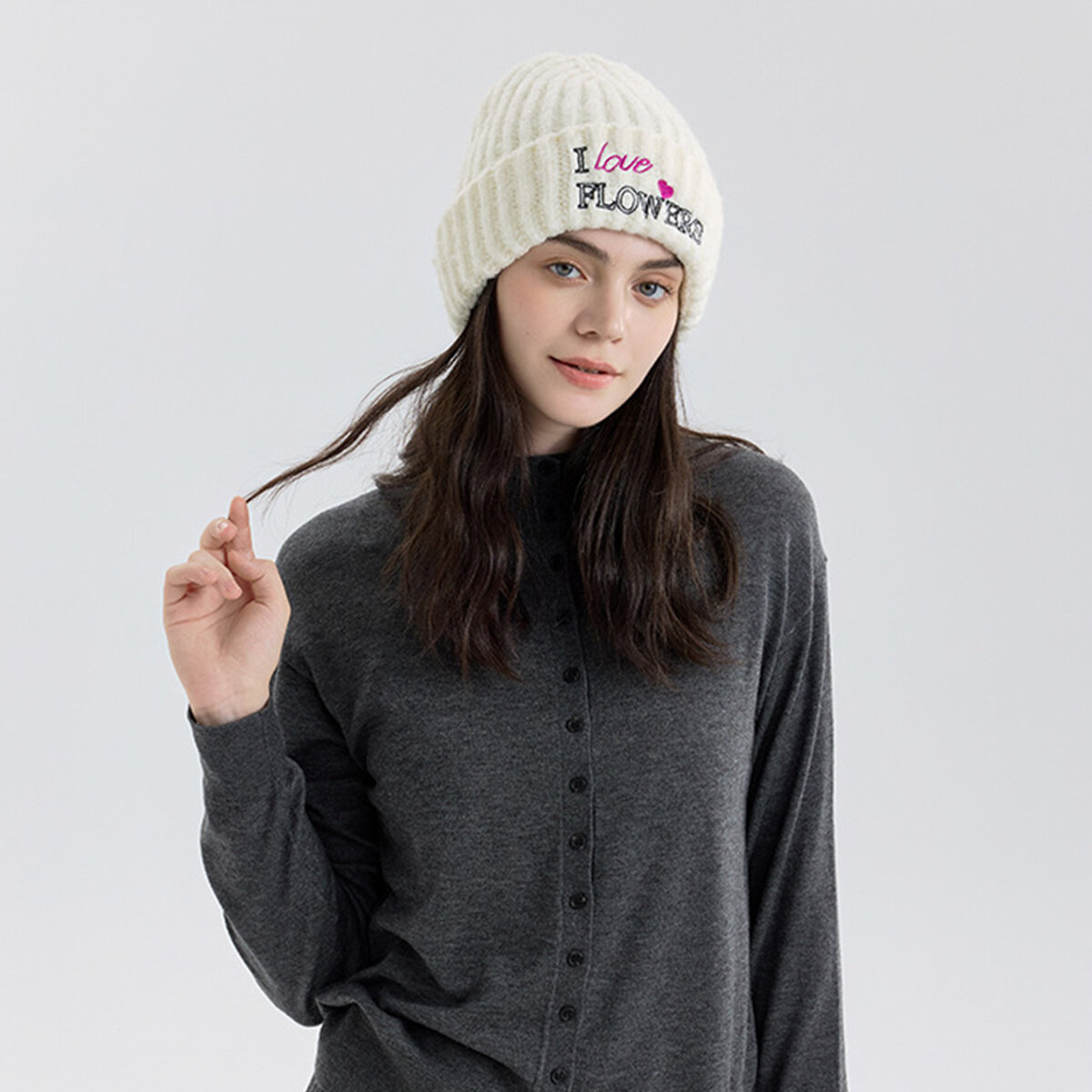 1 gorro de punto de rayón con corazón bordado Imagen3