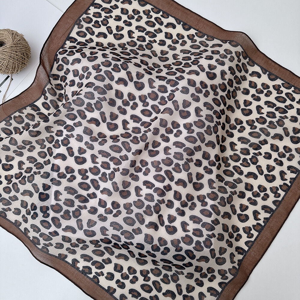 1 Stück Bandana mit Retro-Leopardenmuster 2