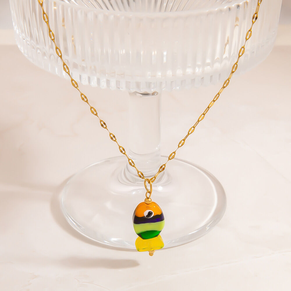 Colliers avec pendentif poisson couleur or Image3