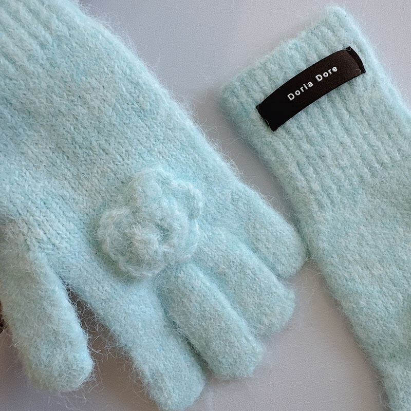 1 Pair Elegant Rose Solid Color Rayon & Wool Knitted Gloves Picture3