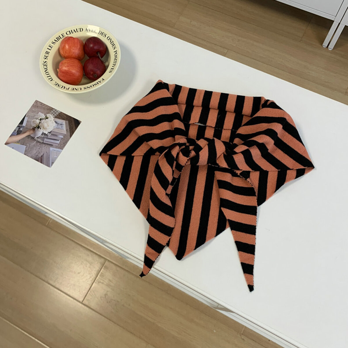 1 Piece Ins Style Strip Pattern Triangular Scarf h5