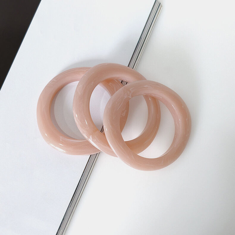 Simple Series Casual Irregular Shape Gradient Color Acrylic Women's Bangles 2
