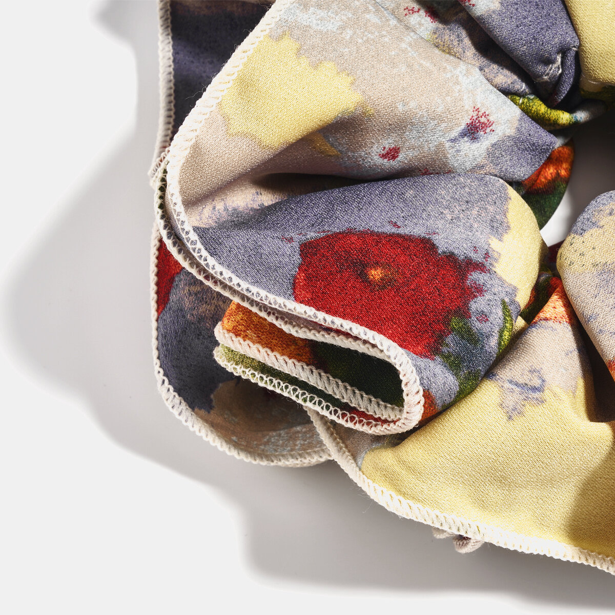 Luxurious Series Retro Flower Fabric Scrunchies h5 Picture2