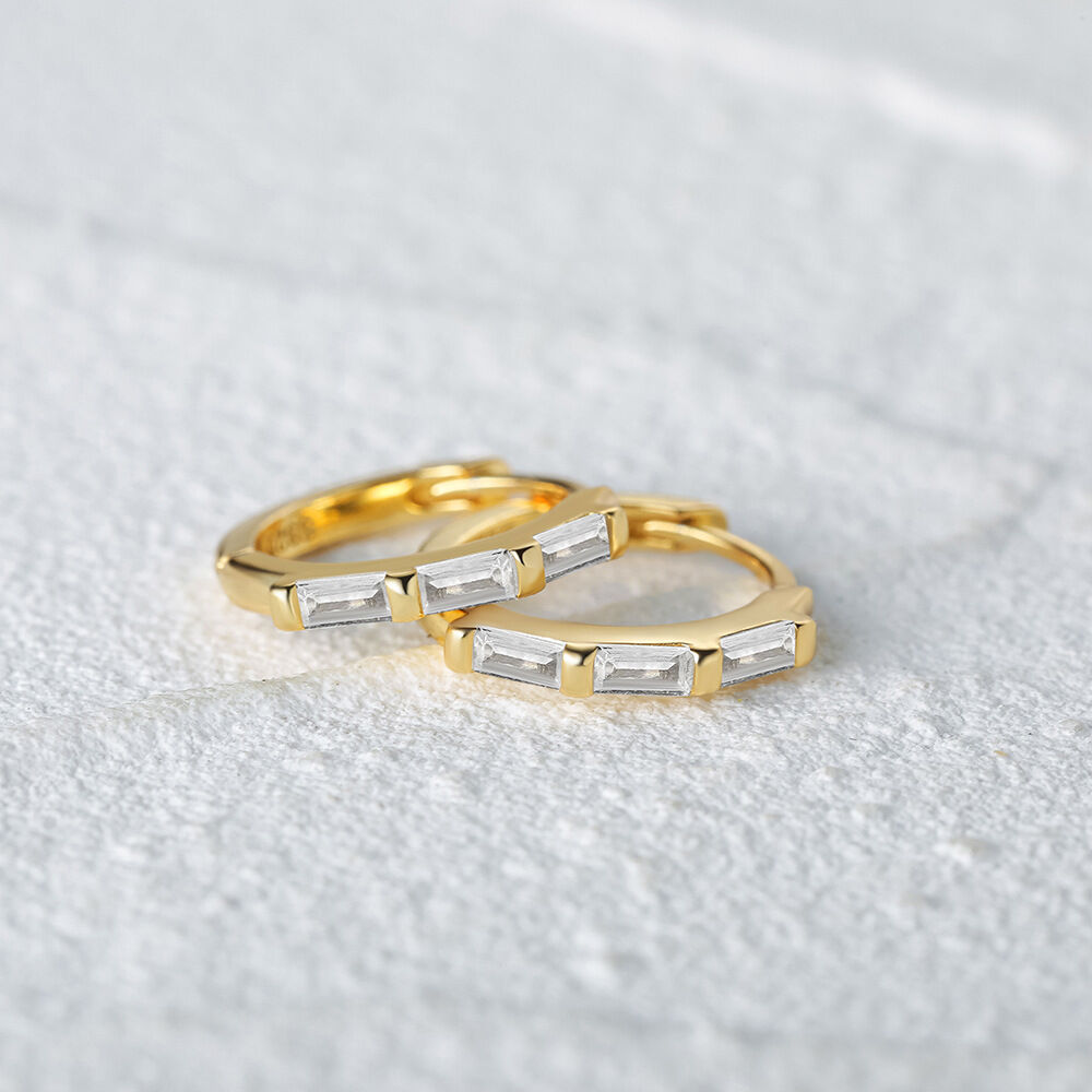 Simple Casual Irregular Shape S925   Gold Color  Zircon Women's 925 Sterling Silver Color Earrings h5 Picture4