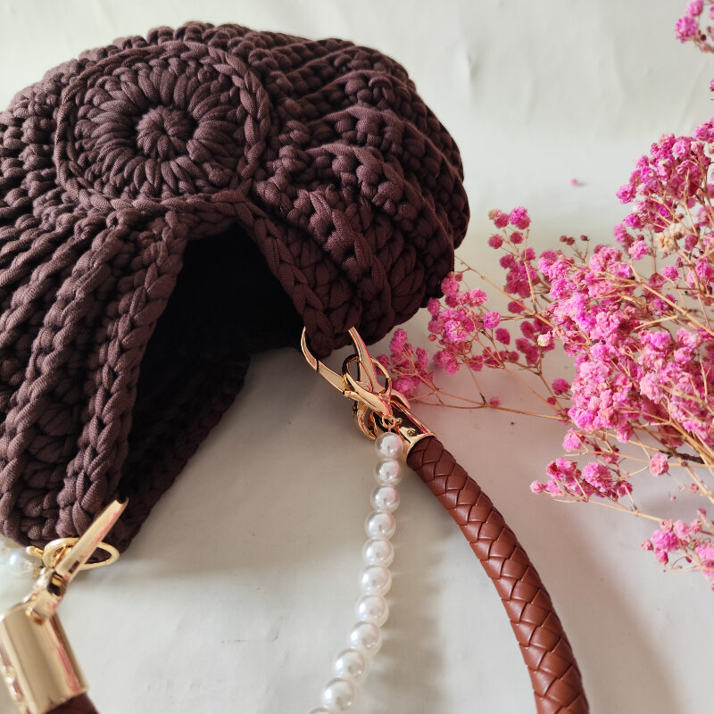 Vacation Style Woven Solid Color Shell Women's Handbags Picture3