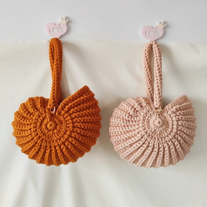 Vacation Style Woven Solid Color Shell Braided Rope Women's Handbags Picture2