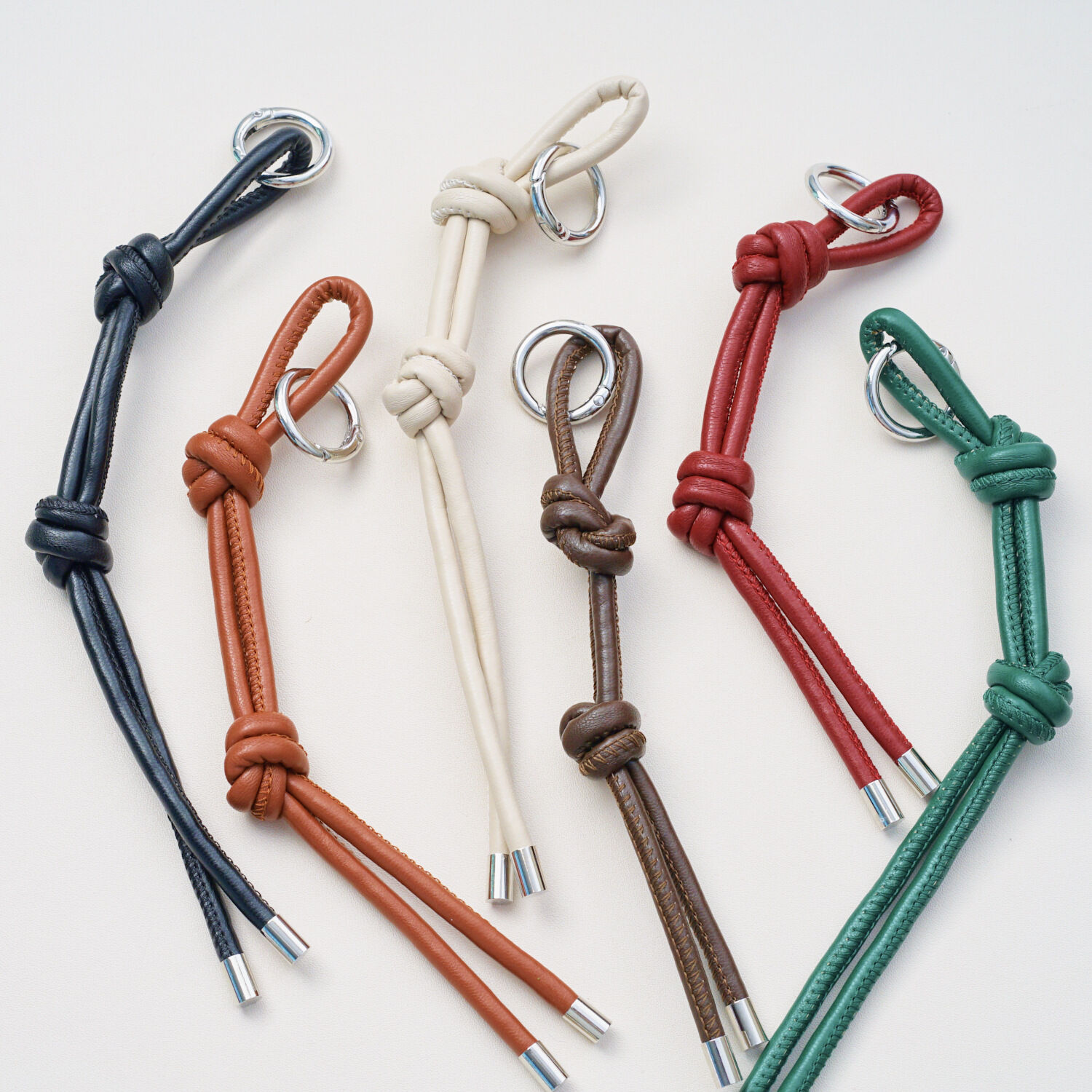 Simple Series Daily Solid Color Twist Pu Bag Charms h5Picture3