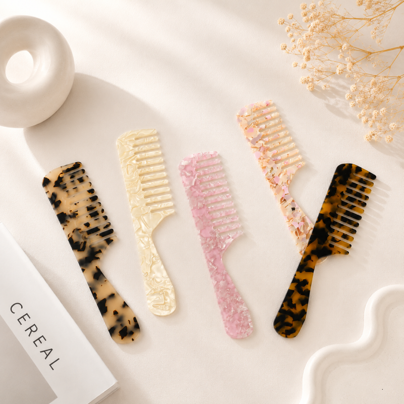Acetic Acid Wide-Tooth Leopard Print Portable Hair Combs