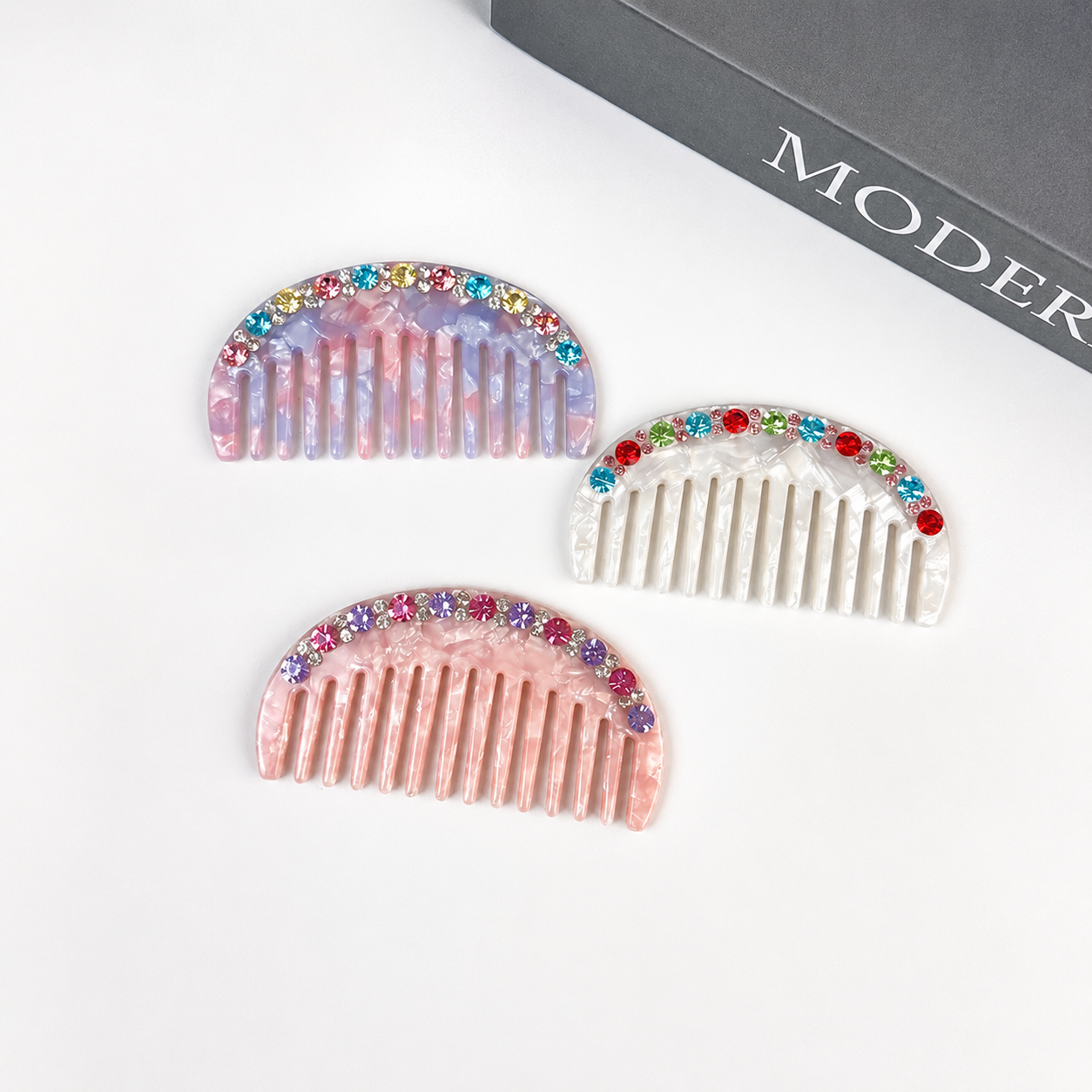 Acetic Acid Wide-tooth Portable Combs