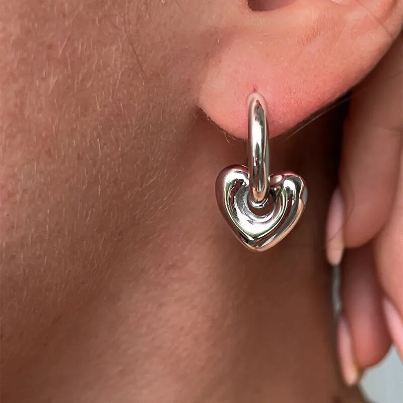 1 paio di orecchini pendenti da donna in acciaio inossidabile 304, a forma di cuore, pendenti, impermeabili, casual e carini, placcati in oro 18 carati.