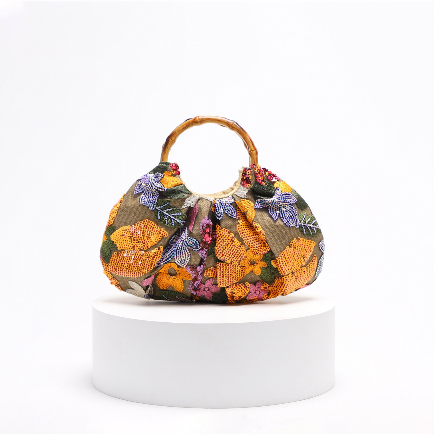 Sac à main pour femme de la série Luxueuse, orné de perles florales élégantes et doté d'une anse en bambou (motifs floraux aléatoires).