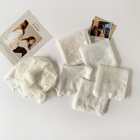 Simple Lace Flower Hollowed-Out Women's Summer Scarves 2