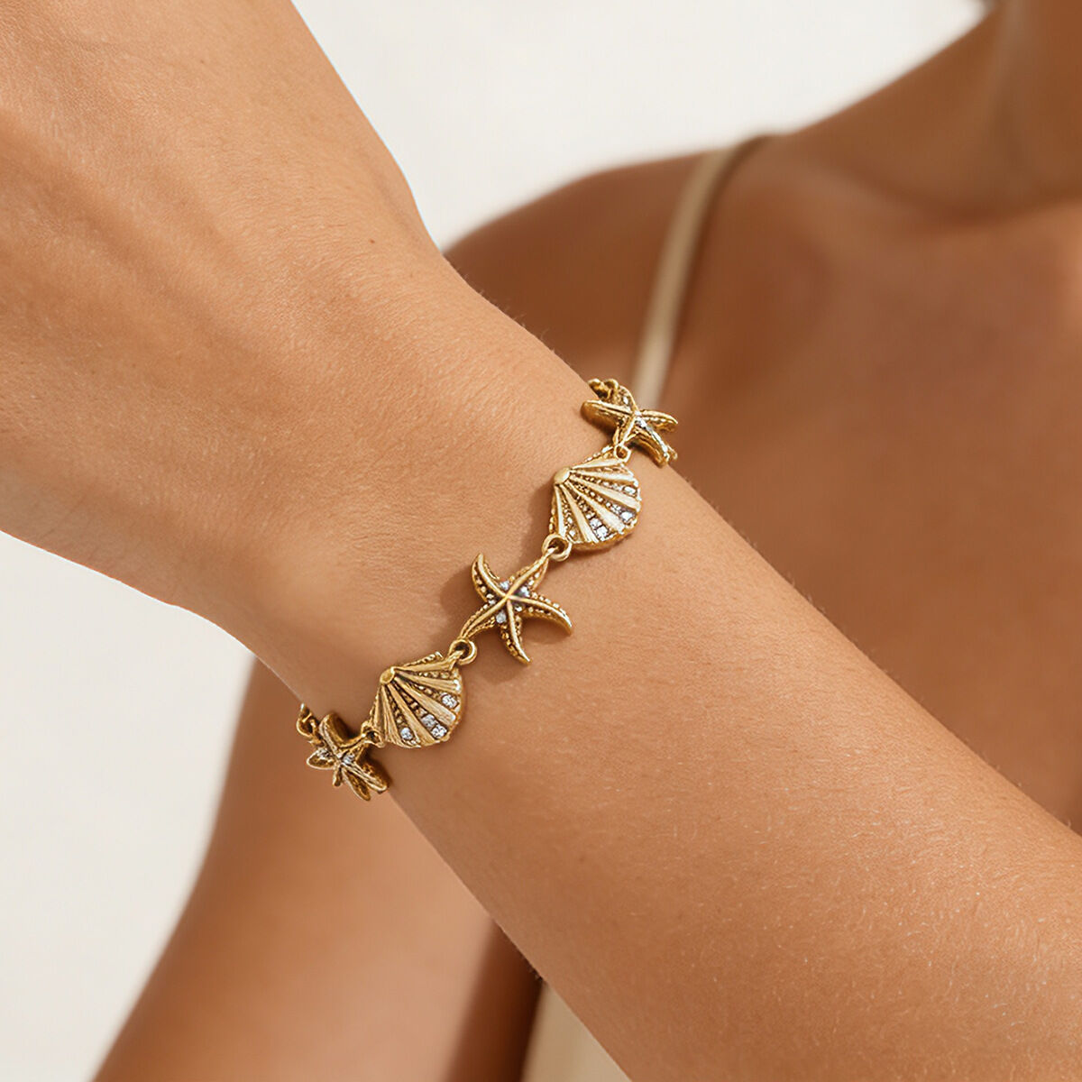 Vacation Oceanic Style Stainless Steel Waterproof Gold Color Crystal Women's Chain Bracelets