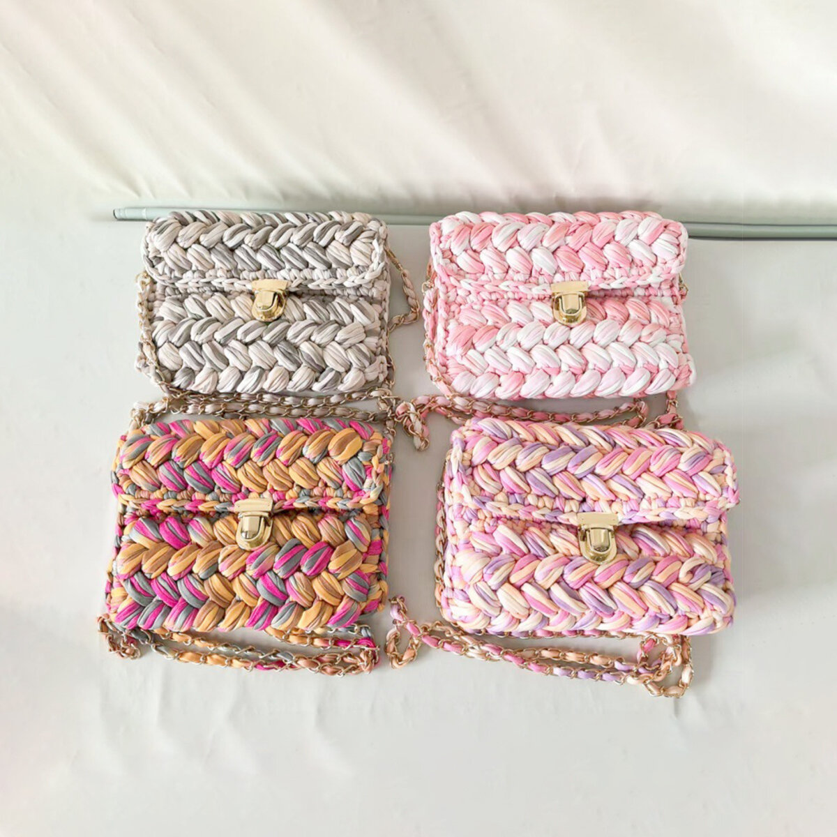 Vacation Style Woven Mixed Color Women's Shoulder Bags