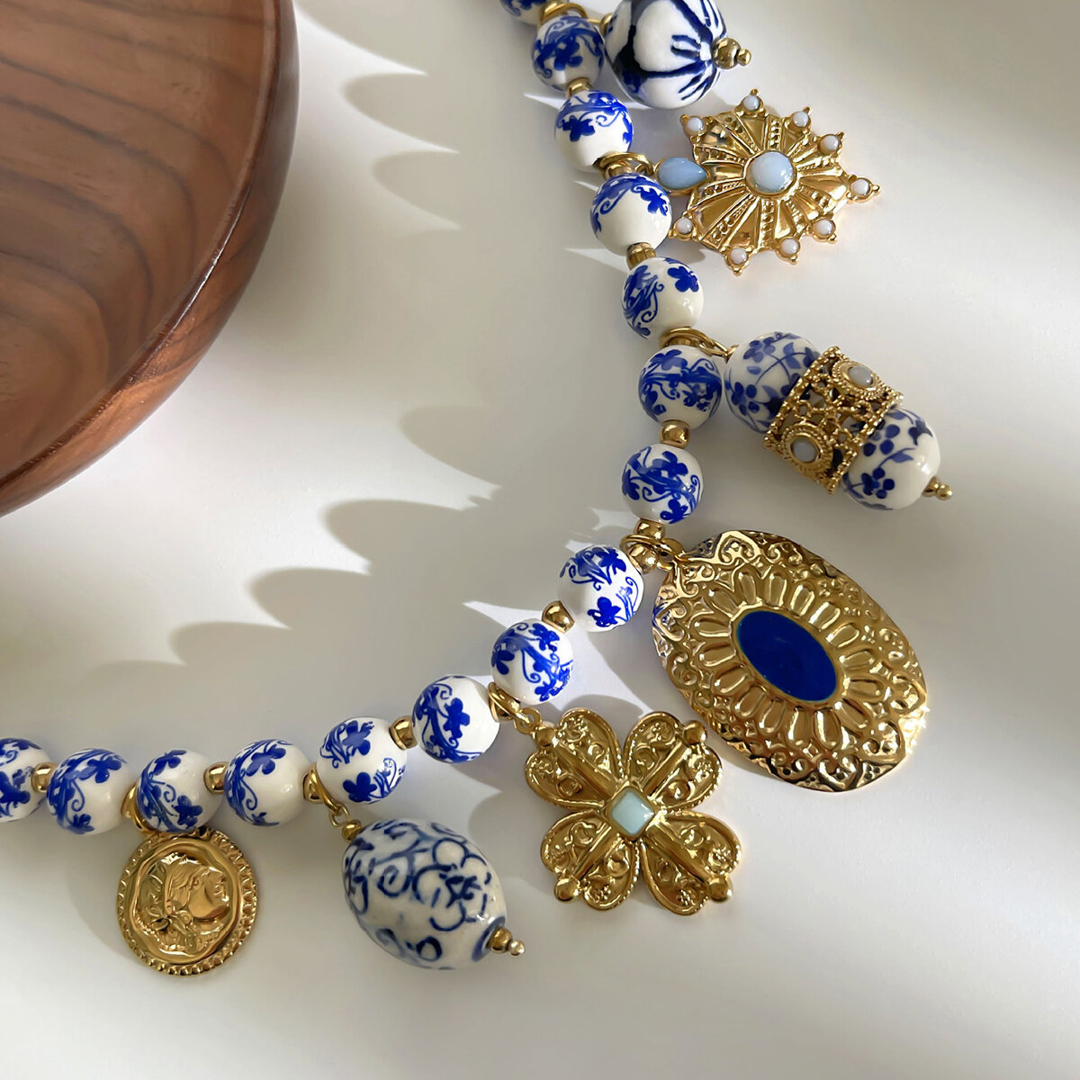 Retro Qinghua Porcelain Beads Stainless Steel Waterproof Gold Color Women's Beaded Necklaces h5 Picture3