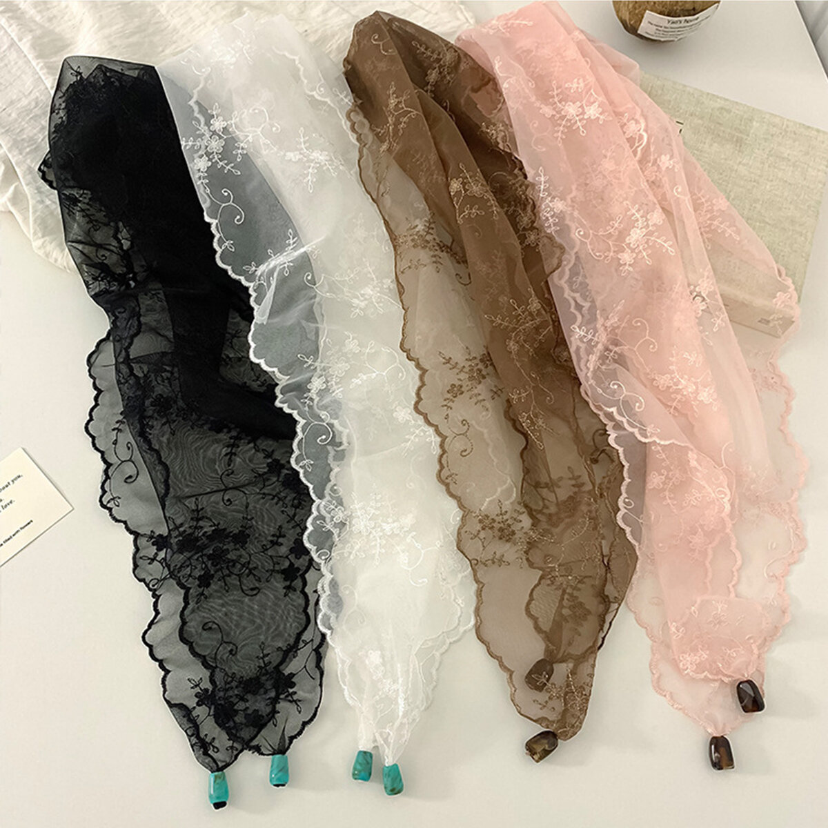 Bufandas de verano para mujer de la serie Romantic Simple Flower Lace 2