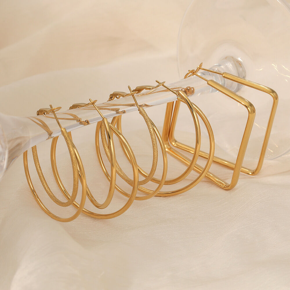 Classic Solid Color Stainless Steel Waterproof Gold Color Women's Hoop Earrings Picture3