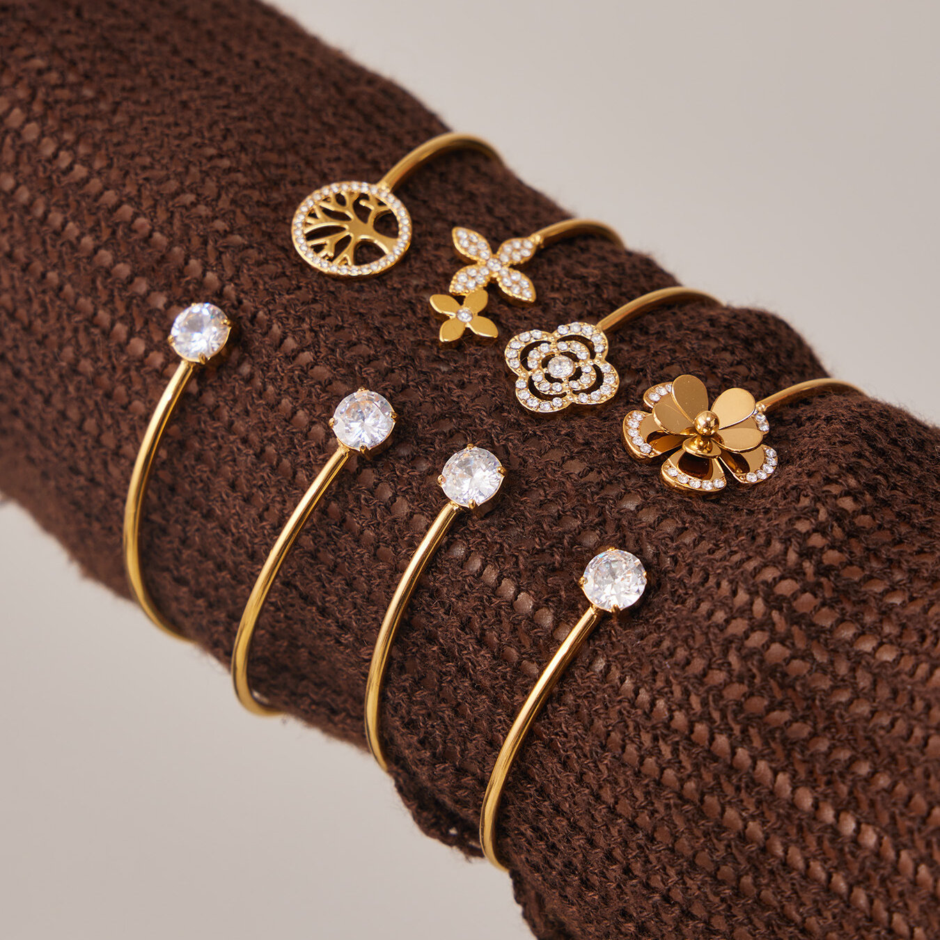 Elegant Flower Stainless Steel Waterproof Gold Color Zircon Women's Cuff Bracelets h5Picture4