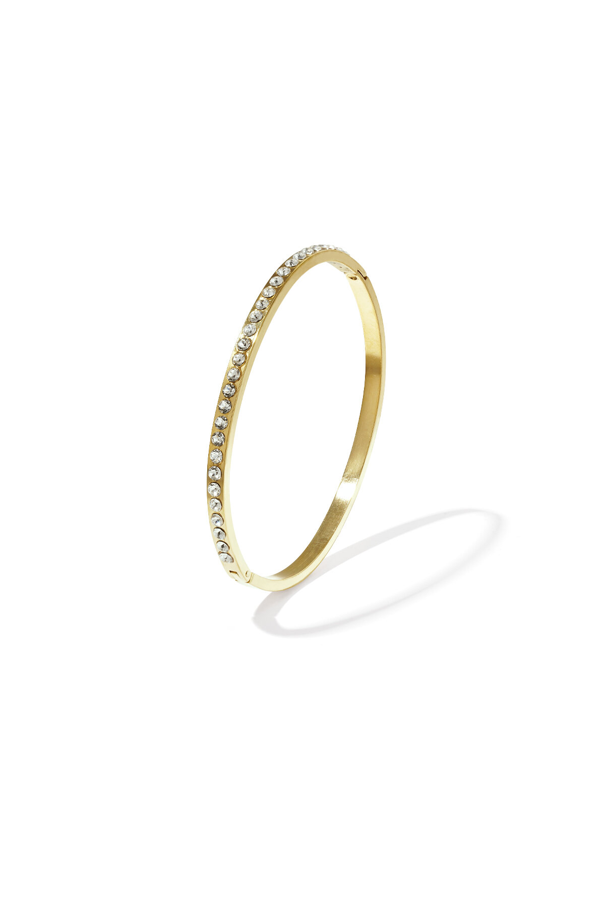 Bracelet orné d'une rangée de pierres 2
