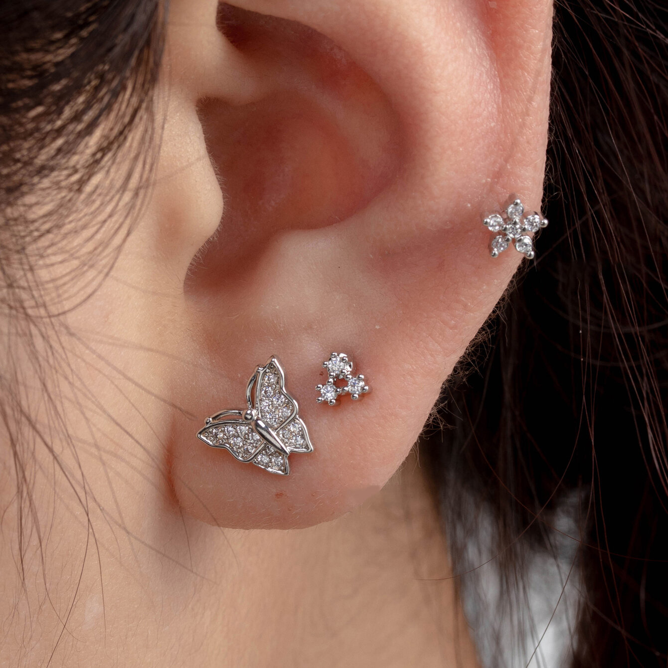 1 Piece Simple Series Simple Flower Titanium Steel No Plating Material Zircon Women Piercing Earrings Picture2