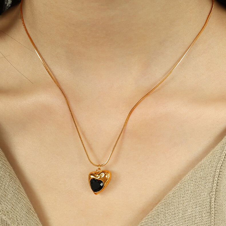 Collana in oro con zirconi neri XL197 Immagine2