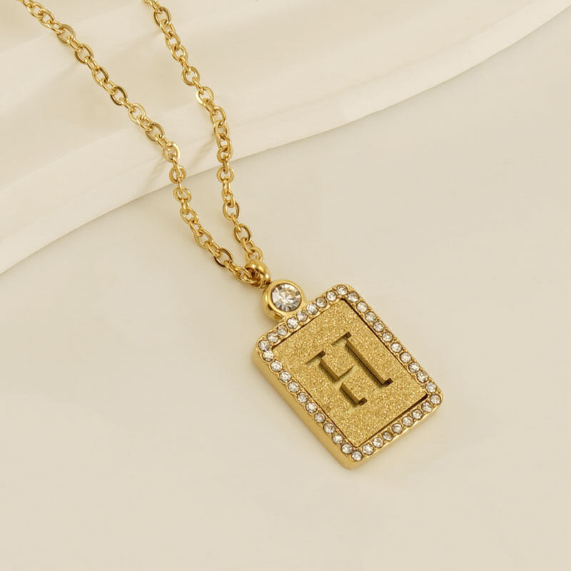 Gouden letter H [met ketting] Afbeelding8
