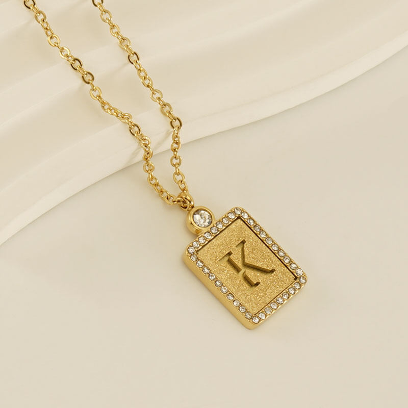 Gouden letter K [met ketting] Afbeelding11