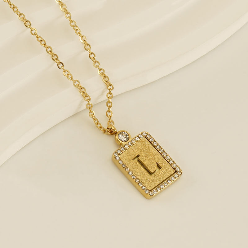 Gouden letter L [met ketting] Afbeelding12