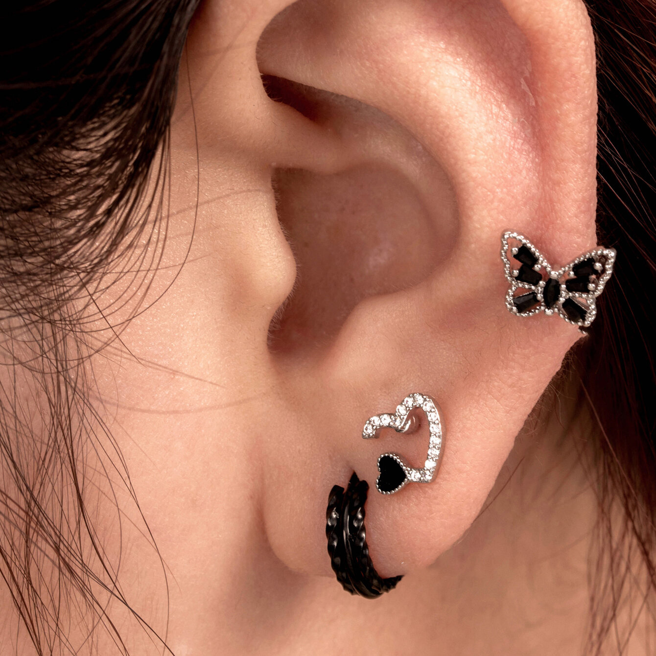 1 pezzo semplice serie classico cuore titanio acciaio senza placcatura materiale zircone orecchini da donna piercing h5 Immagine2