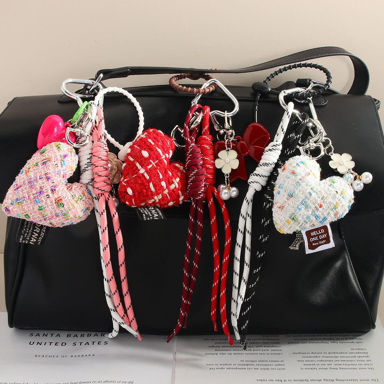 1 breloque de sac pour femme en rayonne, série romantique, élégante, en forme de cœur Image2