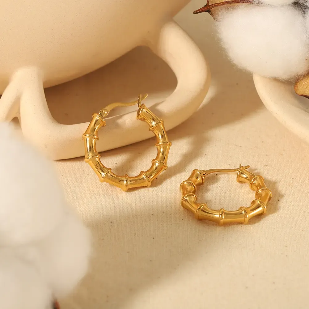 1 Paio Di Semplici E Alla Moda Orecchini A Cerchio In Bambù In Acciaio Inossidabile Placcato Oro 18K Per Donna Da Indossare Ogni Giorno Immagine2