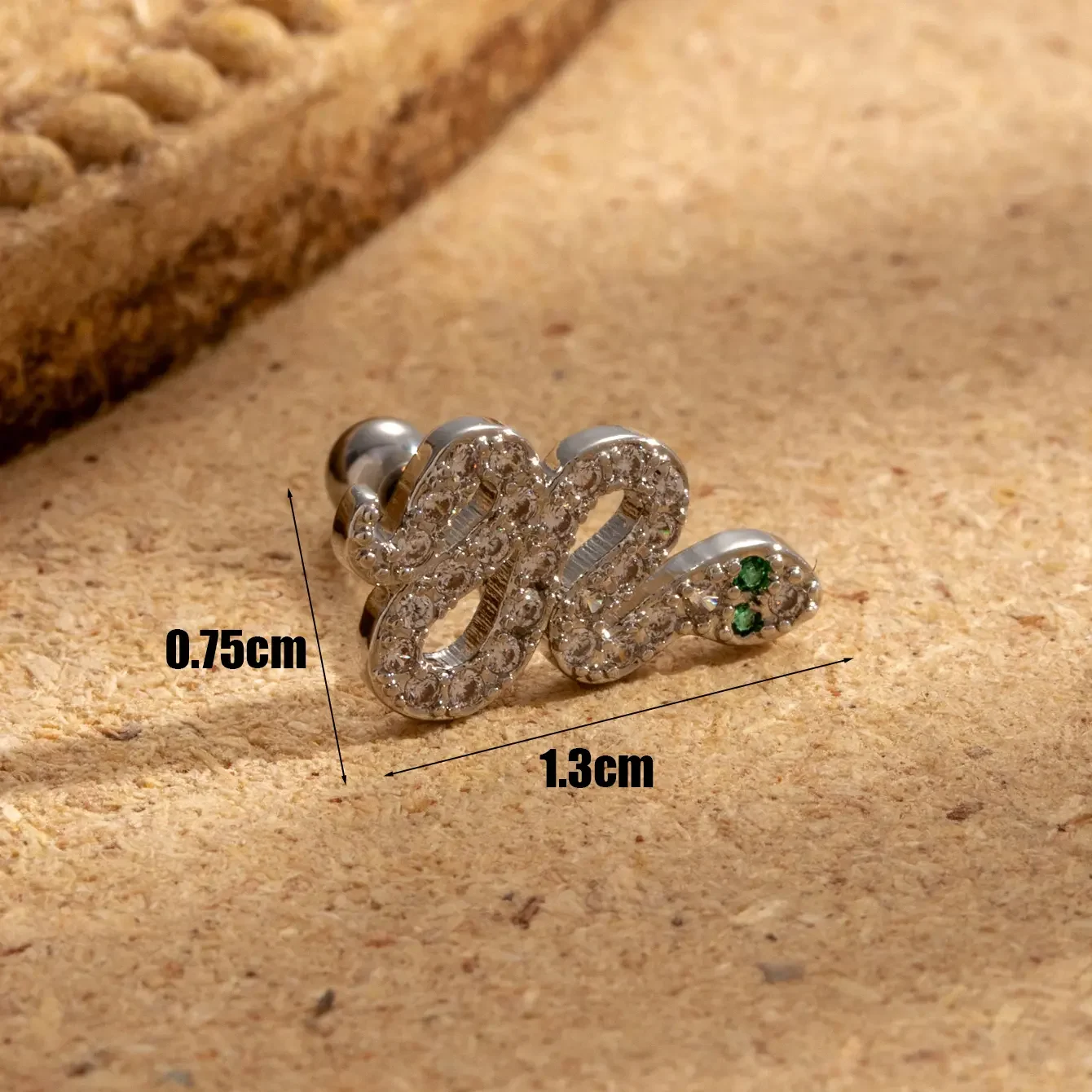 1 Piece Simple Series Classic Animal Copper No Plating Material Zircon Women Piercing Earrings 