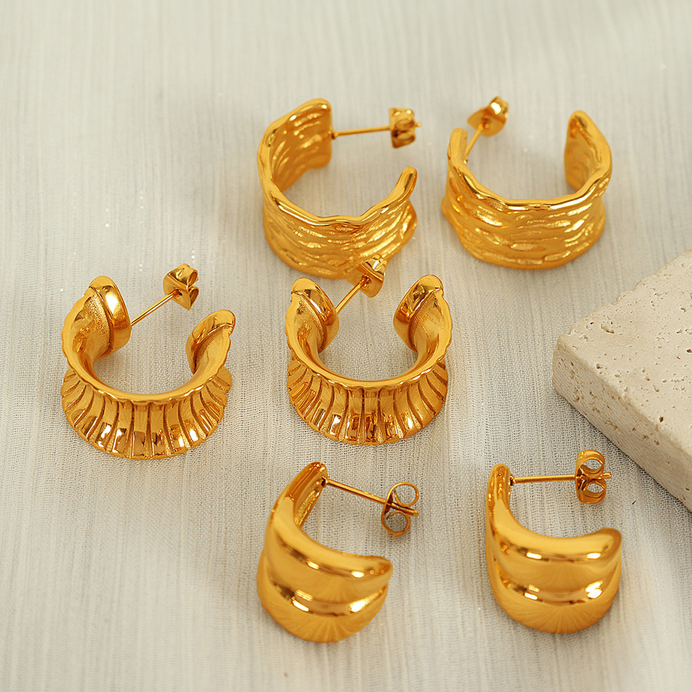 1 Par De Pendientes De Botón De Acero Inoxidable Chapados En Oro Con Diseño Geométrico Simple Para Mujer Imagen3