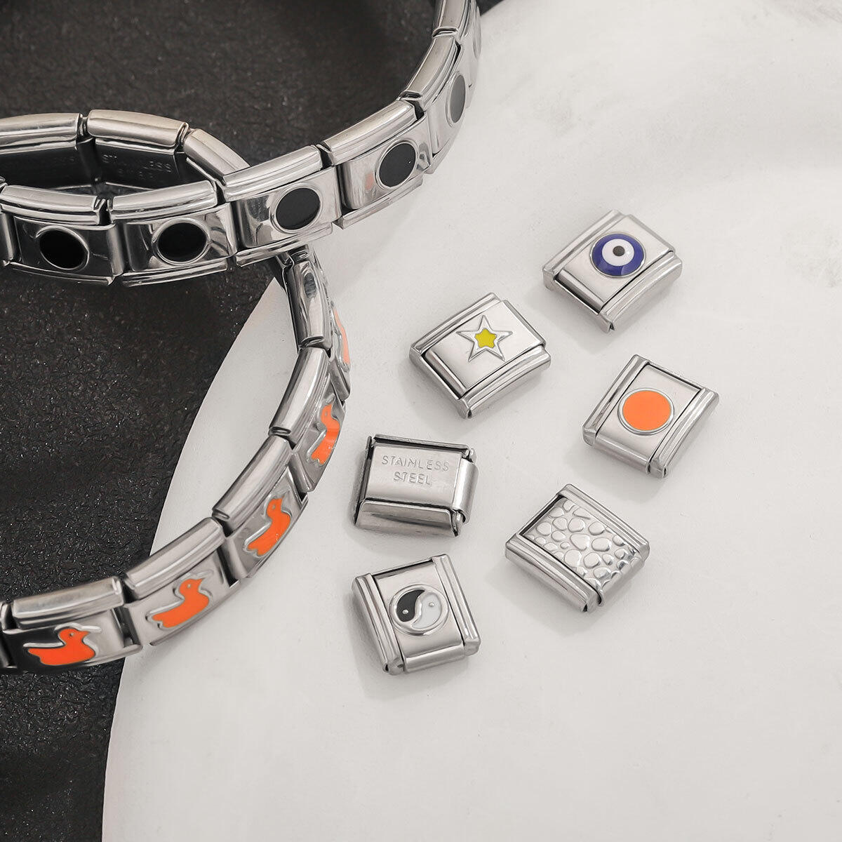 1 Piece Simple Series Casual Round Elasticated Quadrate Stainless Steel Waterproof Silver Color Unisex Chain Bracelets