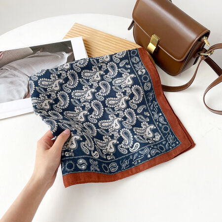 1 Piece Retro Paisley Pattern Rayon Bandana