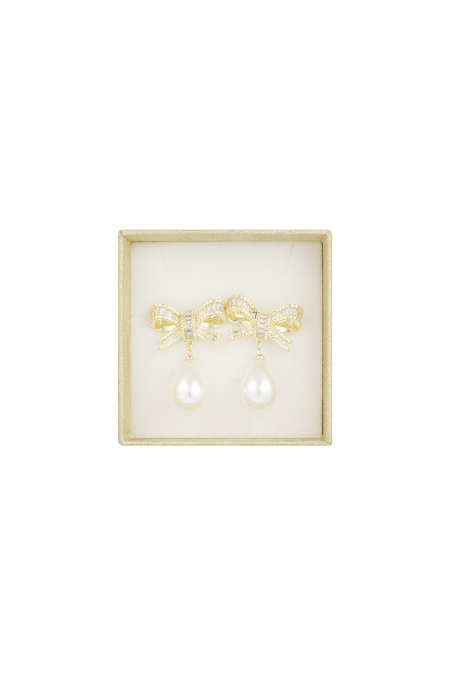 Classic Bow & Pearl Earrings