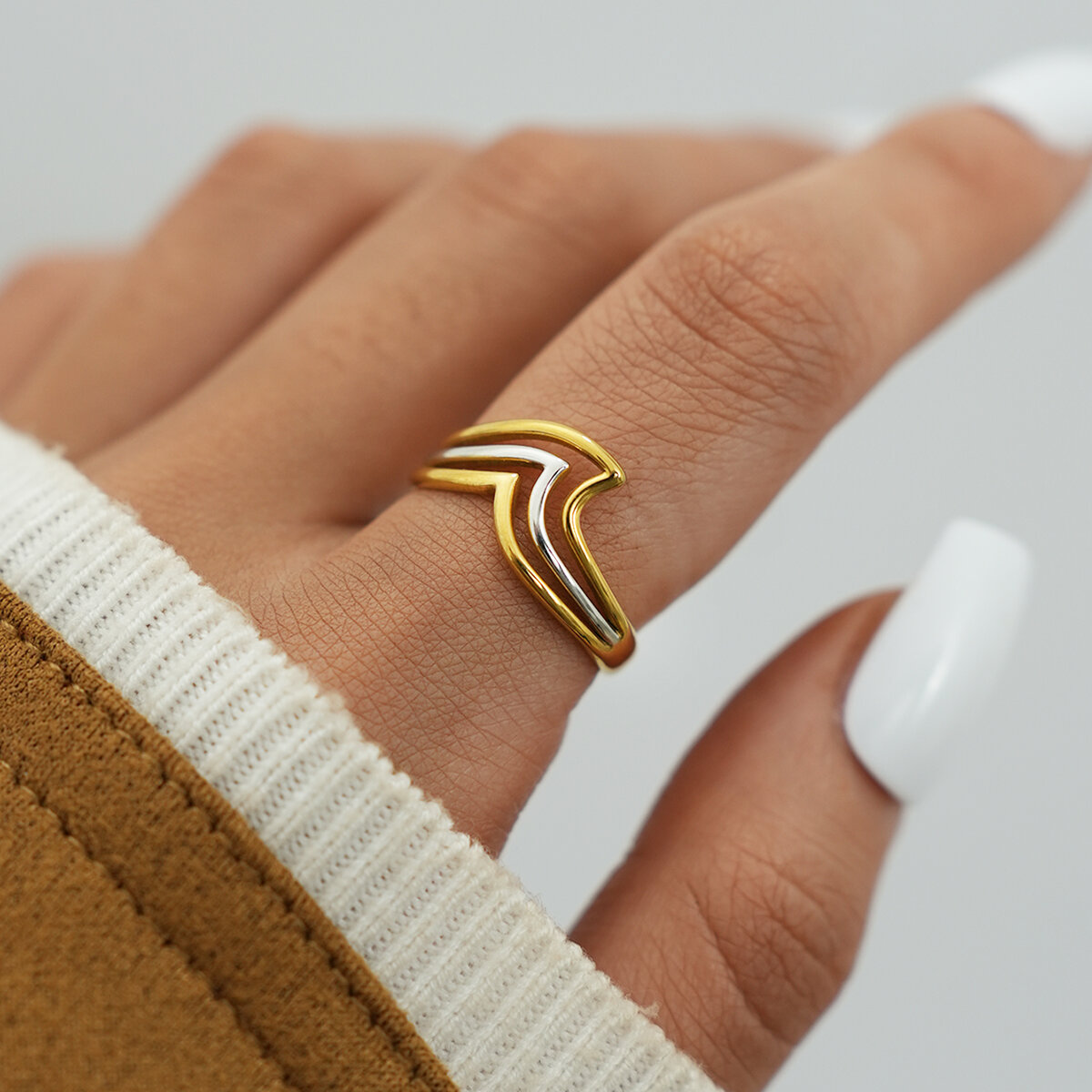 Anillo llamativo para mujer, de acero inoxidable, sencillo, retro y de forma irregular (1 pieza).