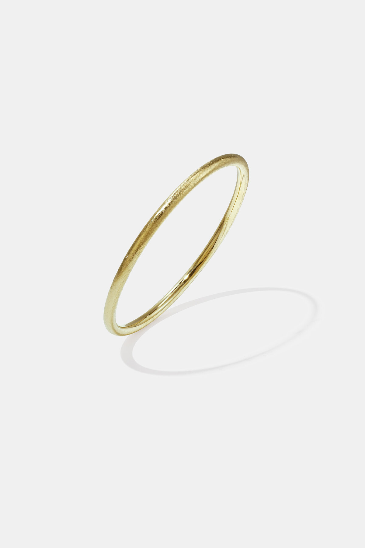 Bangle with brushed effect - 4 mm 2