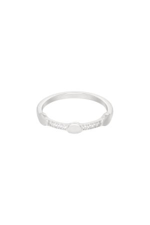 Ring With Details h5 